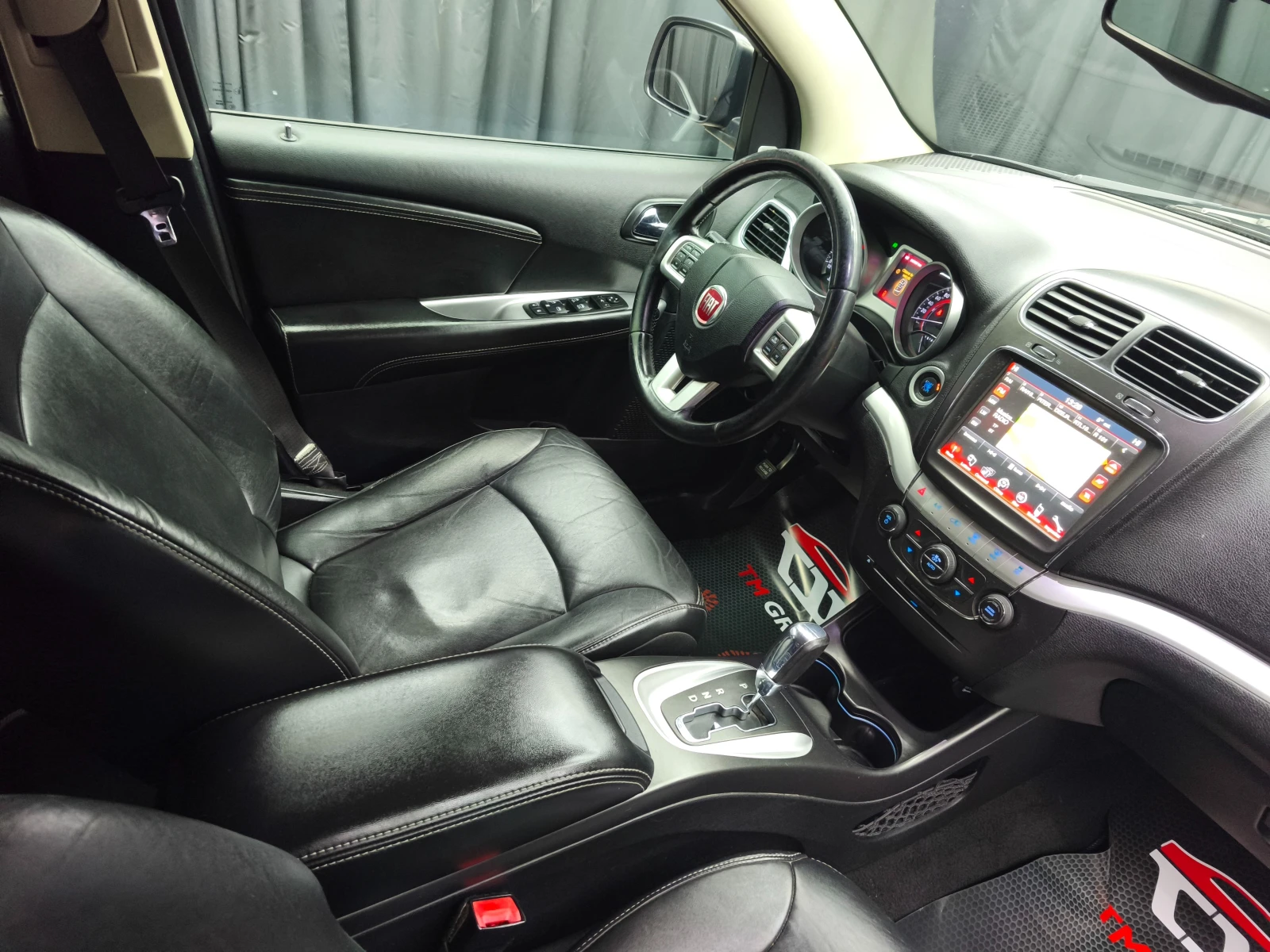 Fiat Freemont 2.0Mjet 170k.c Automatic 4x4 7mesta E5B  | Mobile.bg � ����������� 11