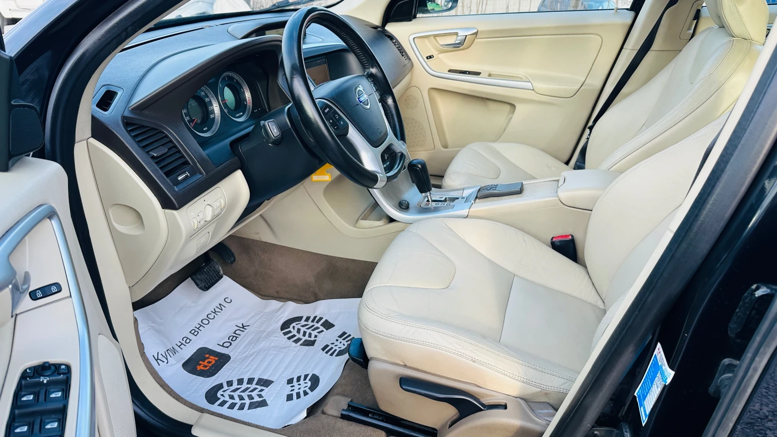 Volvo XC60 2.4D5-205kc-нави-автоматик-4х4-213000км, снимка 7 - Автомобили и джипове - 52831507