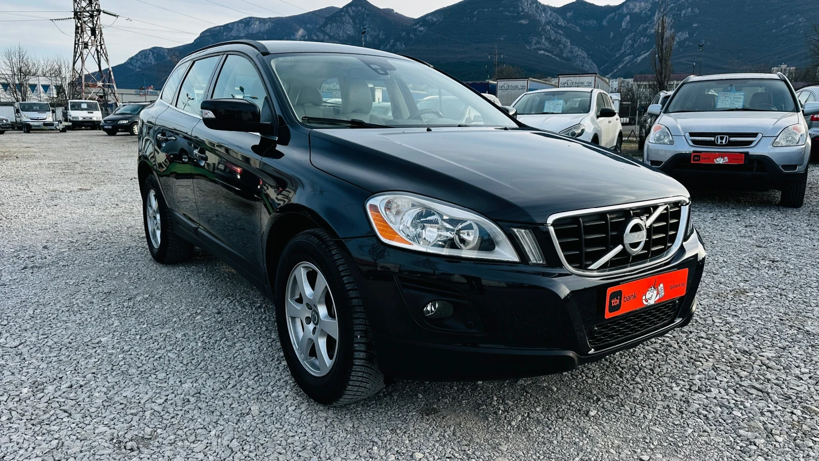 Volvo XC60 2.4D5-205kc-нави-автоматик-4х4-213000км, снимка 3 - Автомобили и джипове - 52831507