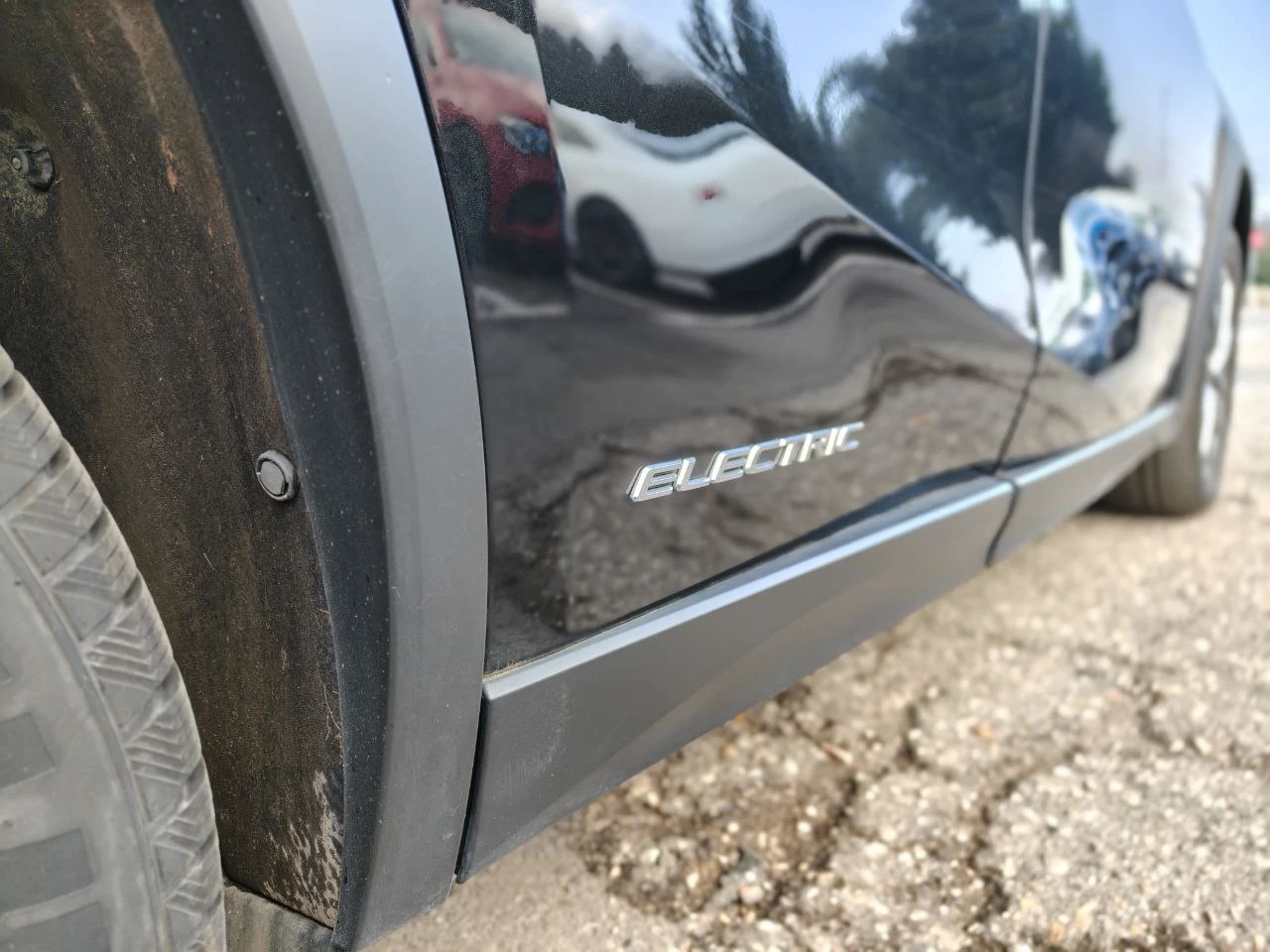 Lexus UX 300e 🚀 Premium Plus | 320 km 27, 500   с ДДС    - изображение 5