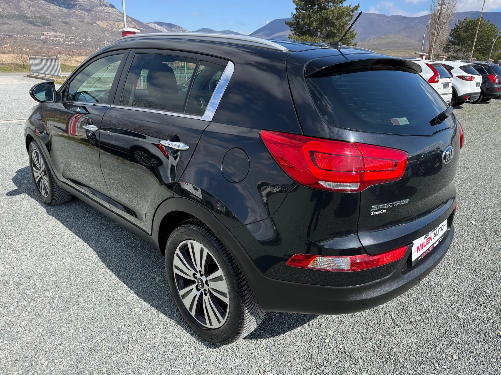 Kia Sportage (KATO НОВА) - изображение 8