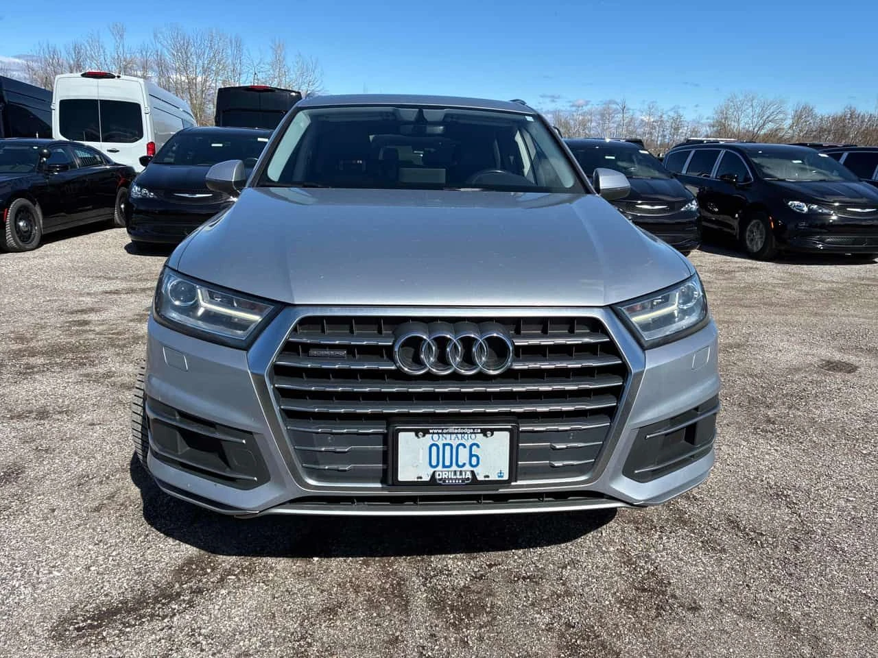 Audi Q7 * Komfort * ПОДГРЕВИ* ДВА КЛЮЧА* KEYLESS* , снимка 6 - Автомобили и джипове - 54375387
