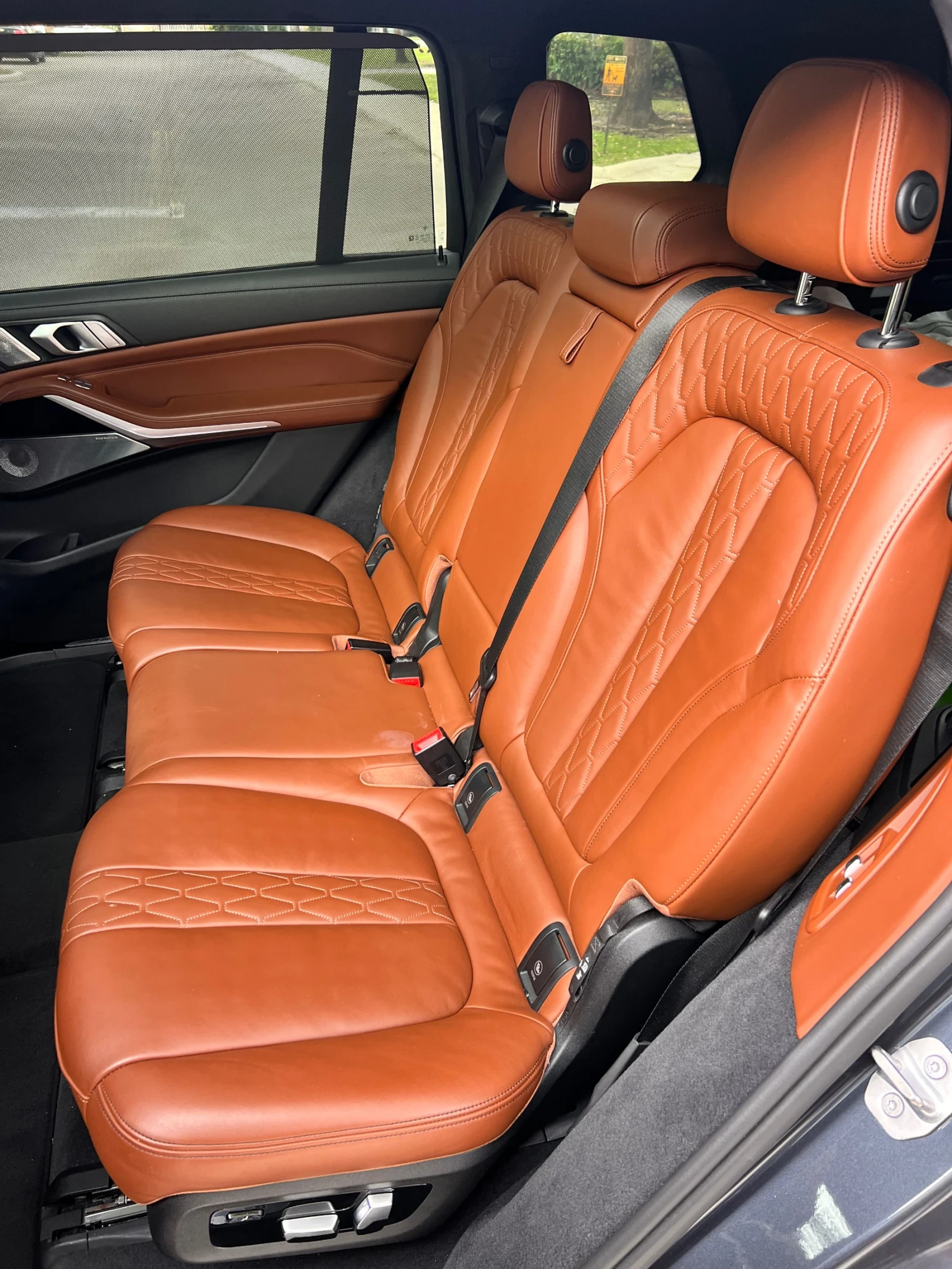 BMW X7 BMW X7 M50i Individual, M Package, Executive, Shad, снимка 17 - Автомобили и джипове - 54660096