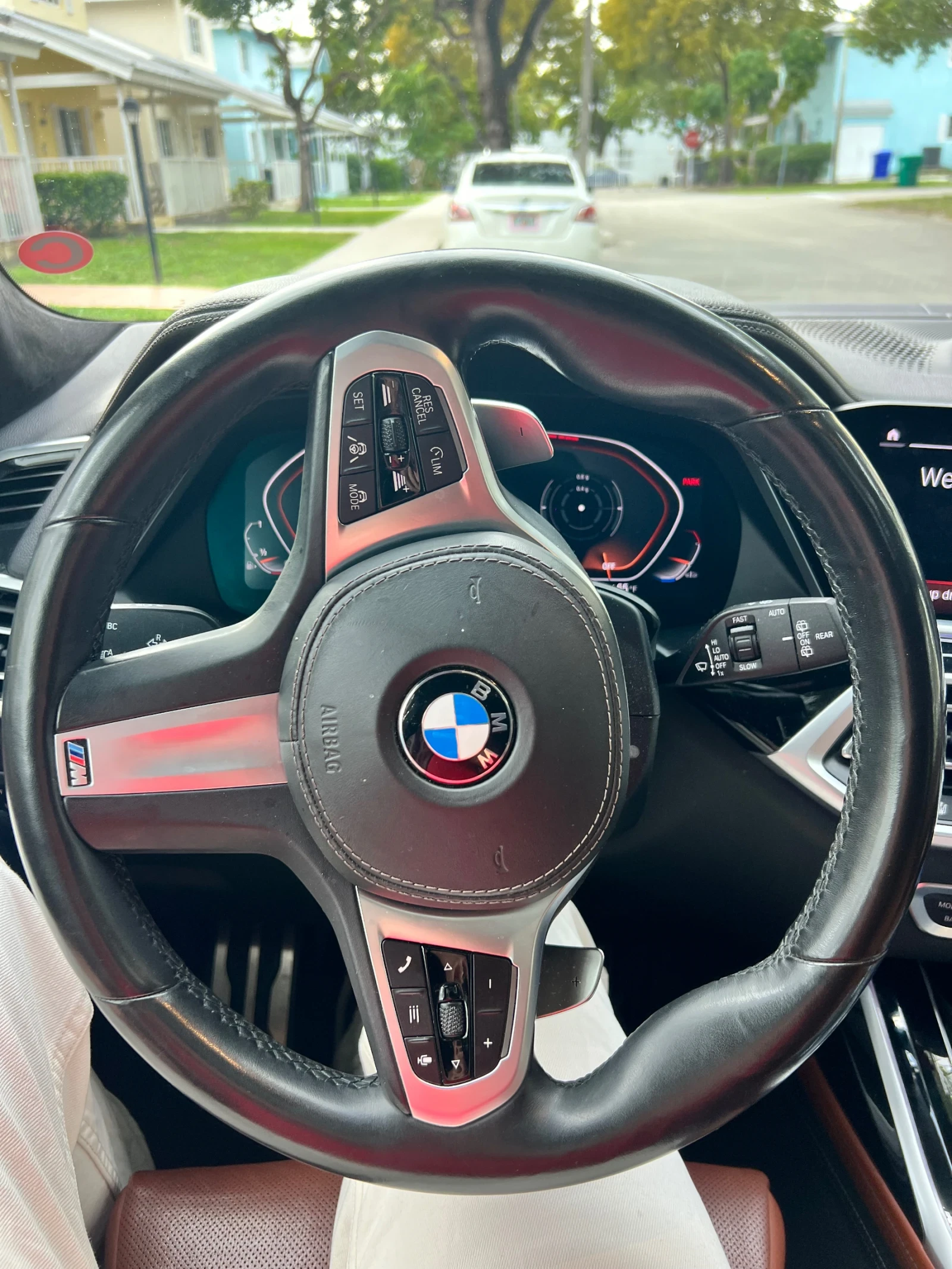 BMW X7 BMW X7 M50i Individual, M Package, Executive, Shad, снимка 11 - Автомобили и джипове - 54660096