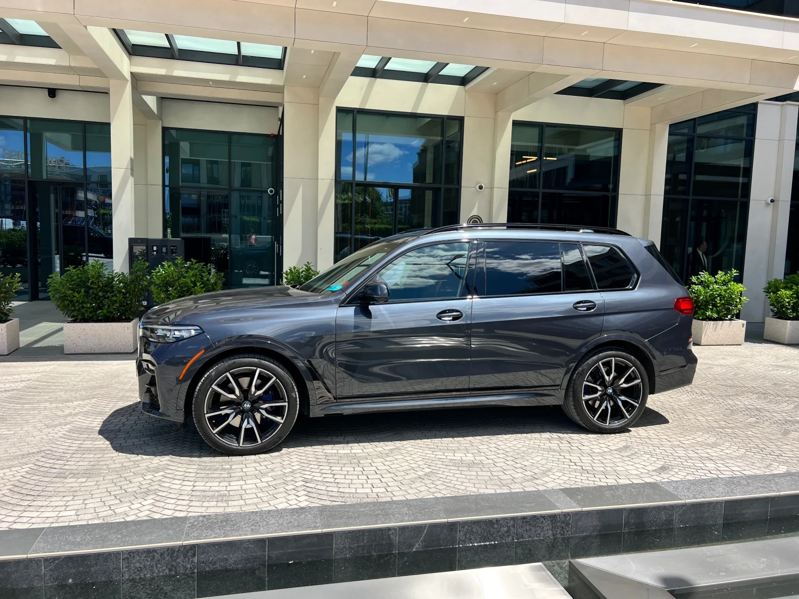BMW X7 M50i V8 Executive Individual Shadow line | Mobile.bg � ����������� 7