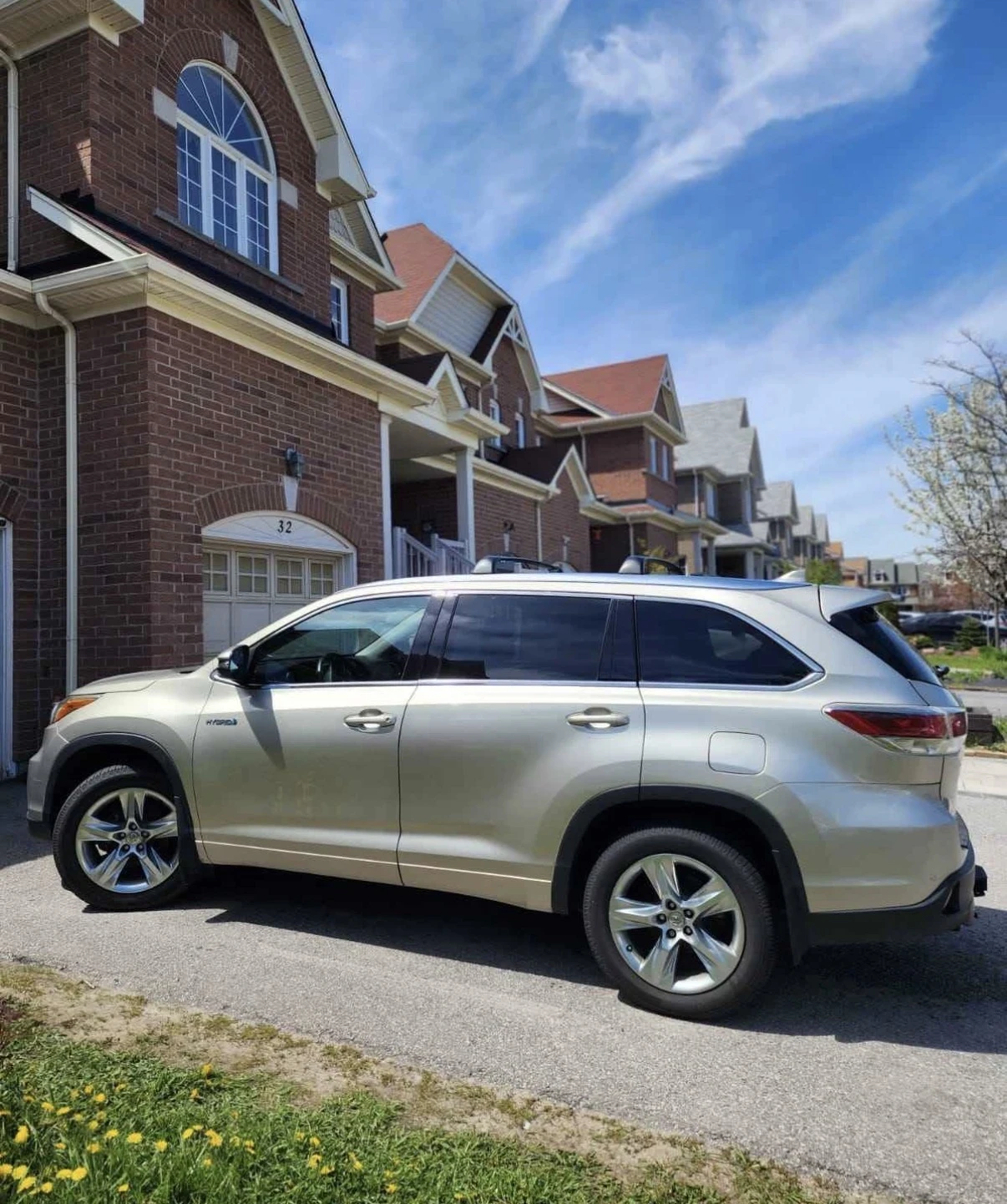 Toyota Highlander HYBRID LIMITED * AWD * БЕЗ ИНЦИДЕНТИ * CARFAX , снимка 5 - Автомобили и джипове - 54668527