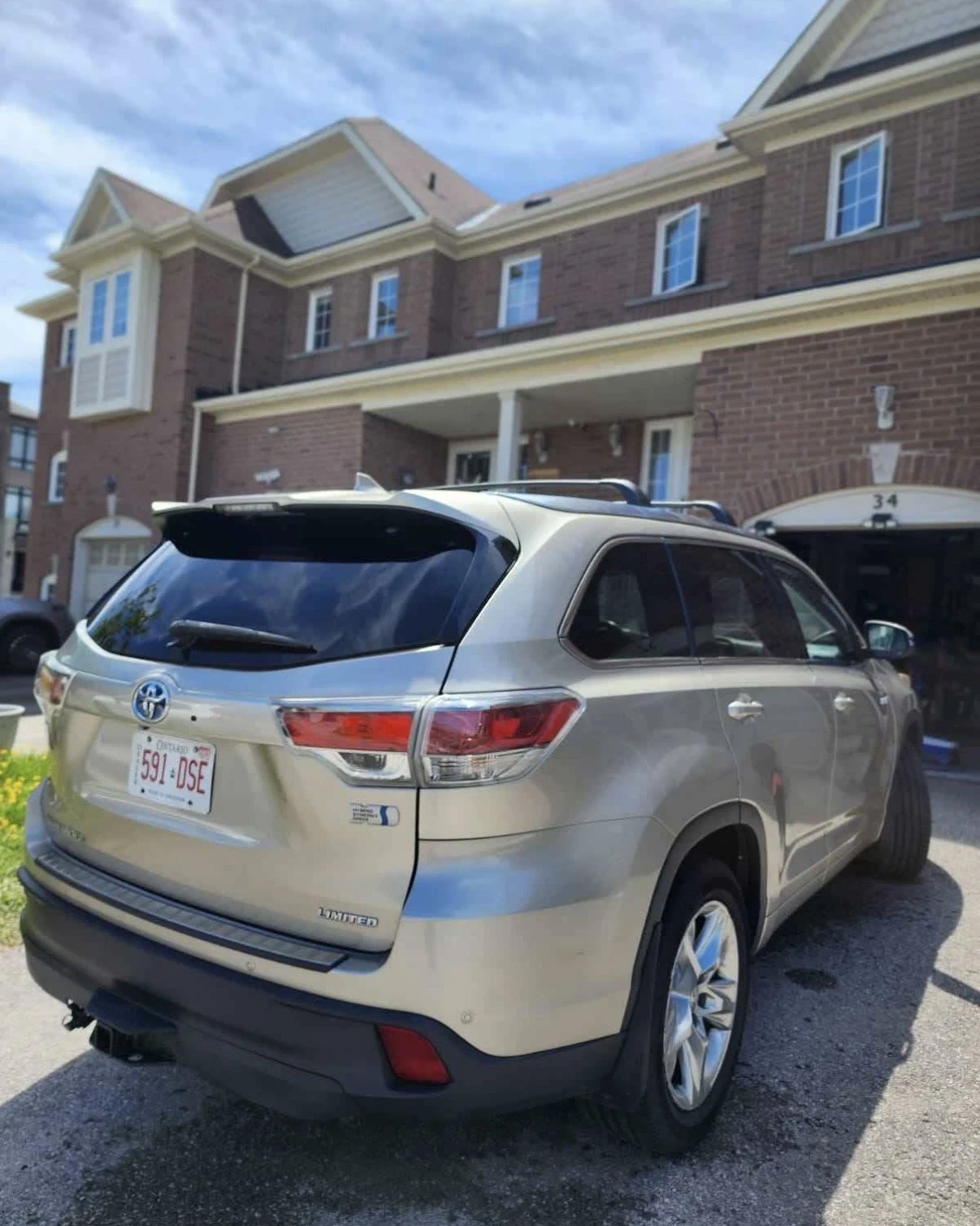 Toyota Highlander HYBRID LIMITED * AWD * БЕЗ ИНЦИДЕНТИ * CARFAX , снимка 7 - Автомобили и джипове - 54668527