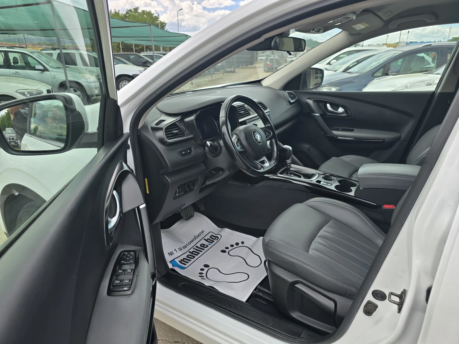 Renault Kadjar Внос Италия Топ състояние, снимка 16 - Автомобили и джипове - 54944164