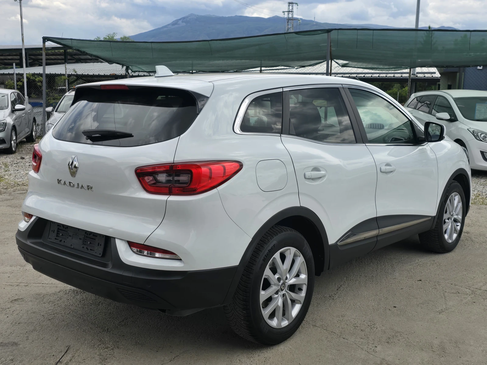 Renault Kadjar Внос Италия Топ състояние, снимка 6 - Автомобили и джипове - 54944164