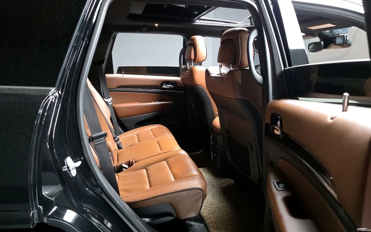 Jeep Grand cherokee OVERLAND* 3.6* DISTR* ПАНО* ПОДГРЕВИ* ОБДУХ* FULL, снимка 13 - Автомобили и джипове - 55087800