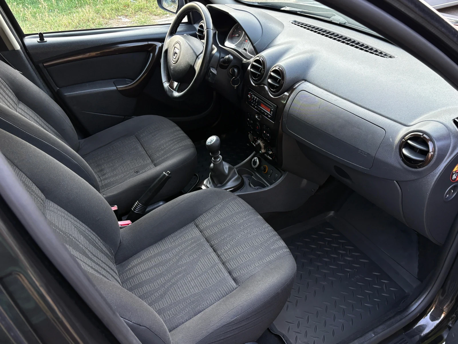 Dacia Duster 1.5DCI 4X4# КЛИМАТИК# , снимка 8 - Автомобили и джипове - 55354541