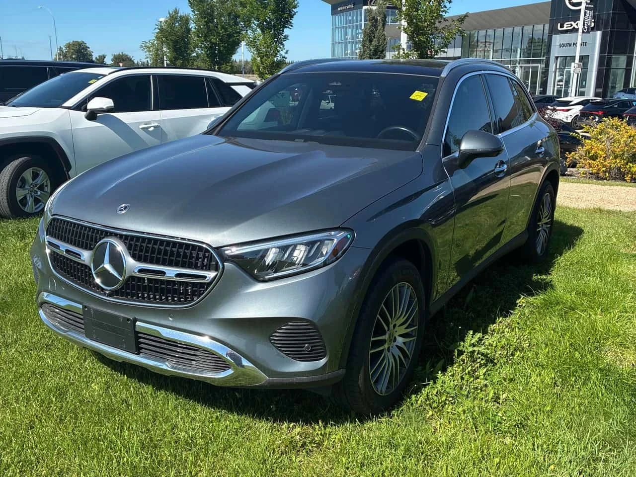 Mercedes-Benz GLC 300 / DISTRONIC / 360 / CARFAX / АВТОКРЕДИТ 