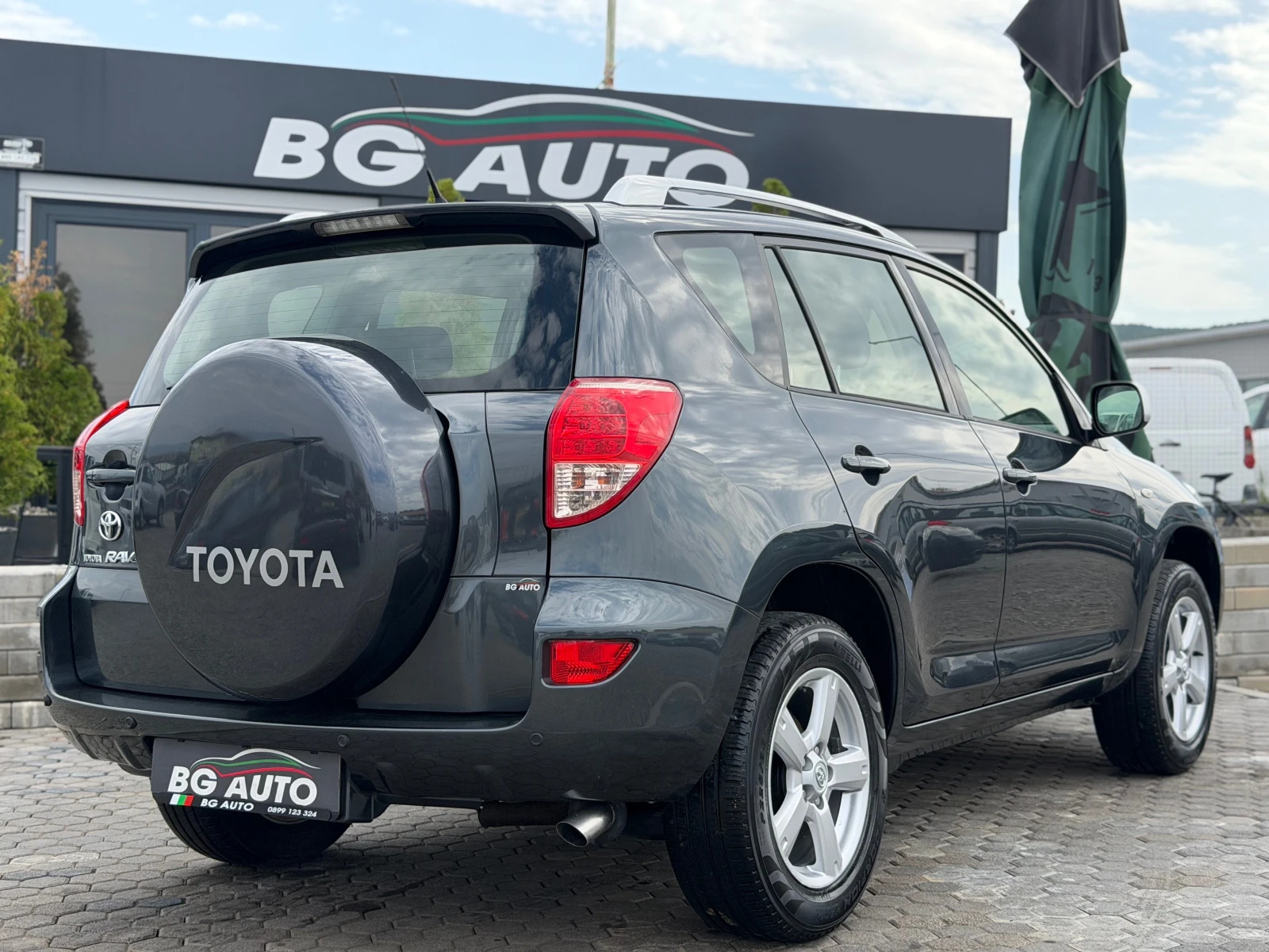 Toyota Rav4 = ИТАЛИЯ= БЕНЗИН= 2.0 VVTi-152= НАВИГАЦИЯ= , снимка 4 - Автомобили и джипове - 56087885