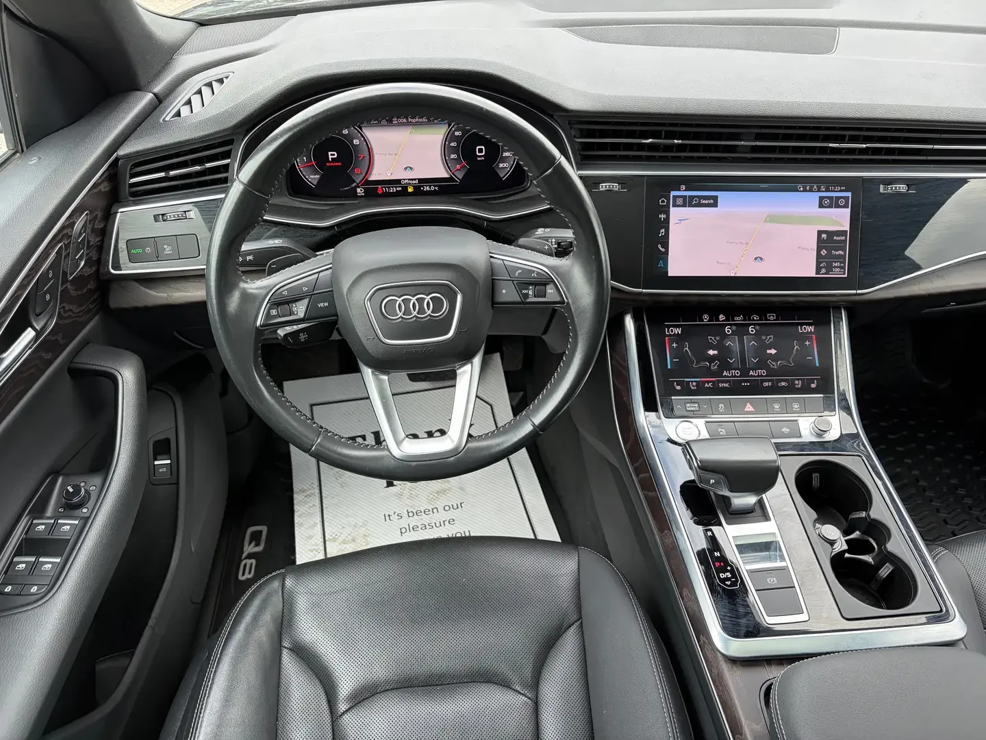 Audi Q8 Progressiv 55 TFSI Quattro S-Line Nav Pano Roof, снимка 9 - Автомобили и джипове - 56221185