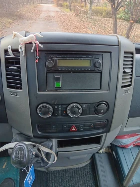 VW Crafter 2.5ТДИ/116кс | Auto.bg — изображение 4