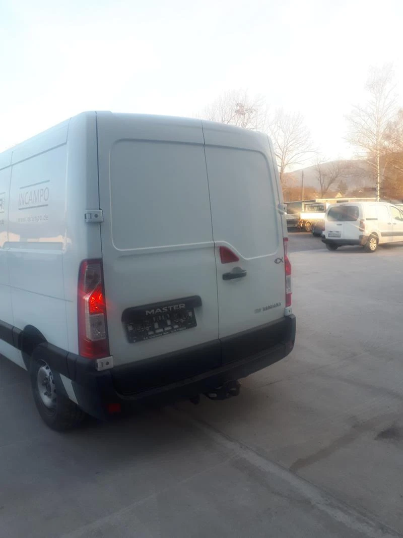 Renault Master 2.3DCI 125ks, снимка 2 - Бусове и автобуси - 37502563