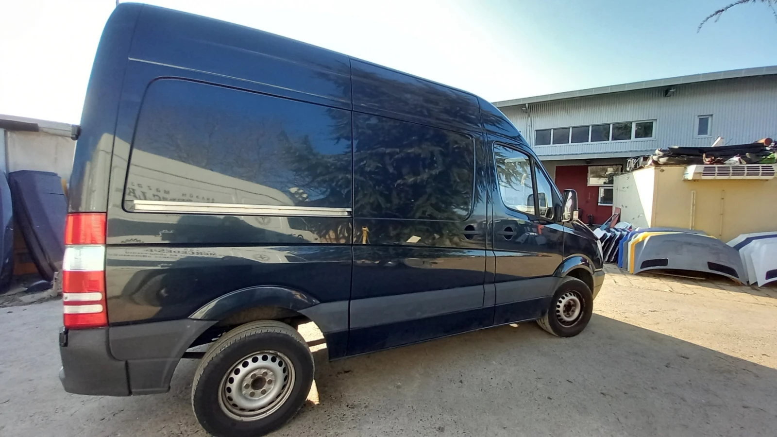 Mercedes-Benz Sprinter 318  - изображение 4