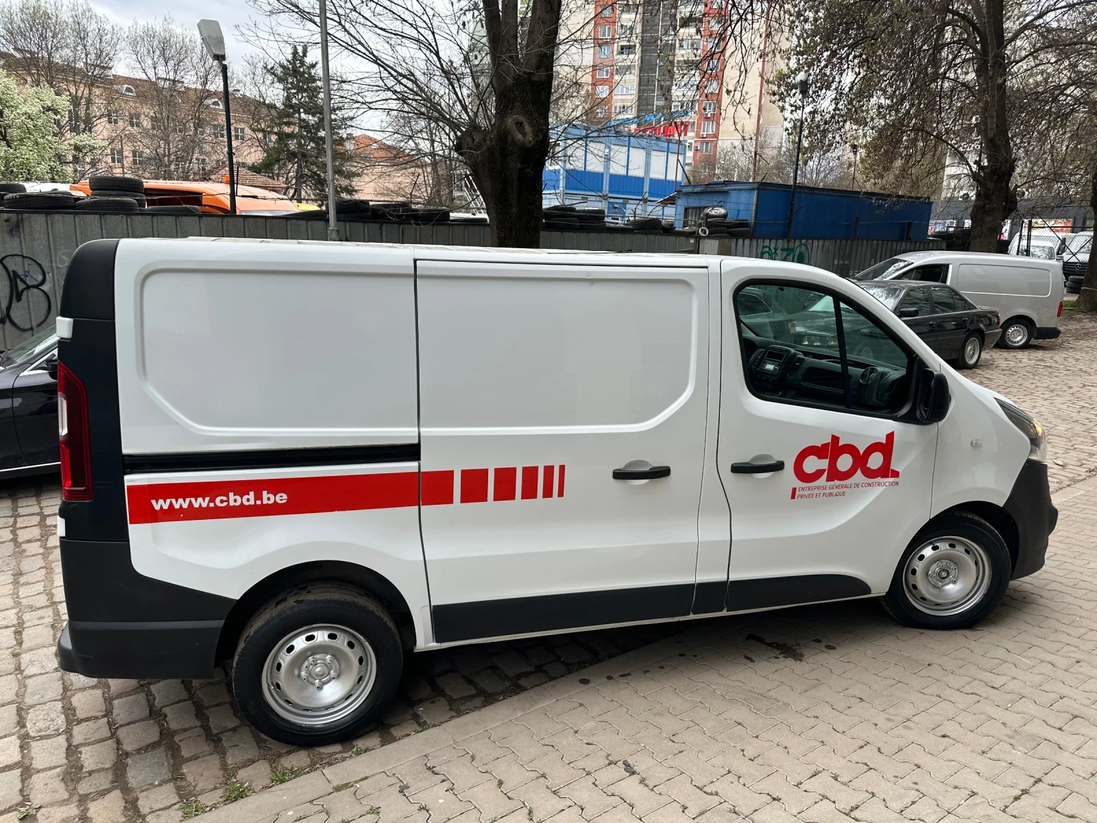 Opel Vivaro 1.6CDTI Euro6B, снимка 4 - Бусове и автобуси - 54221883