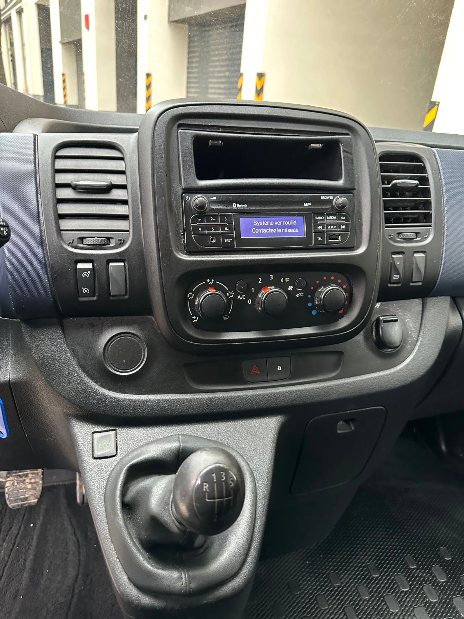 Opel Vivaro 1.6CDTI Euro6B, снимка 7 - Бусове и автобуси - 54221883