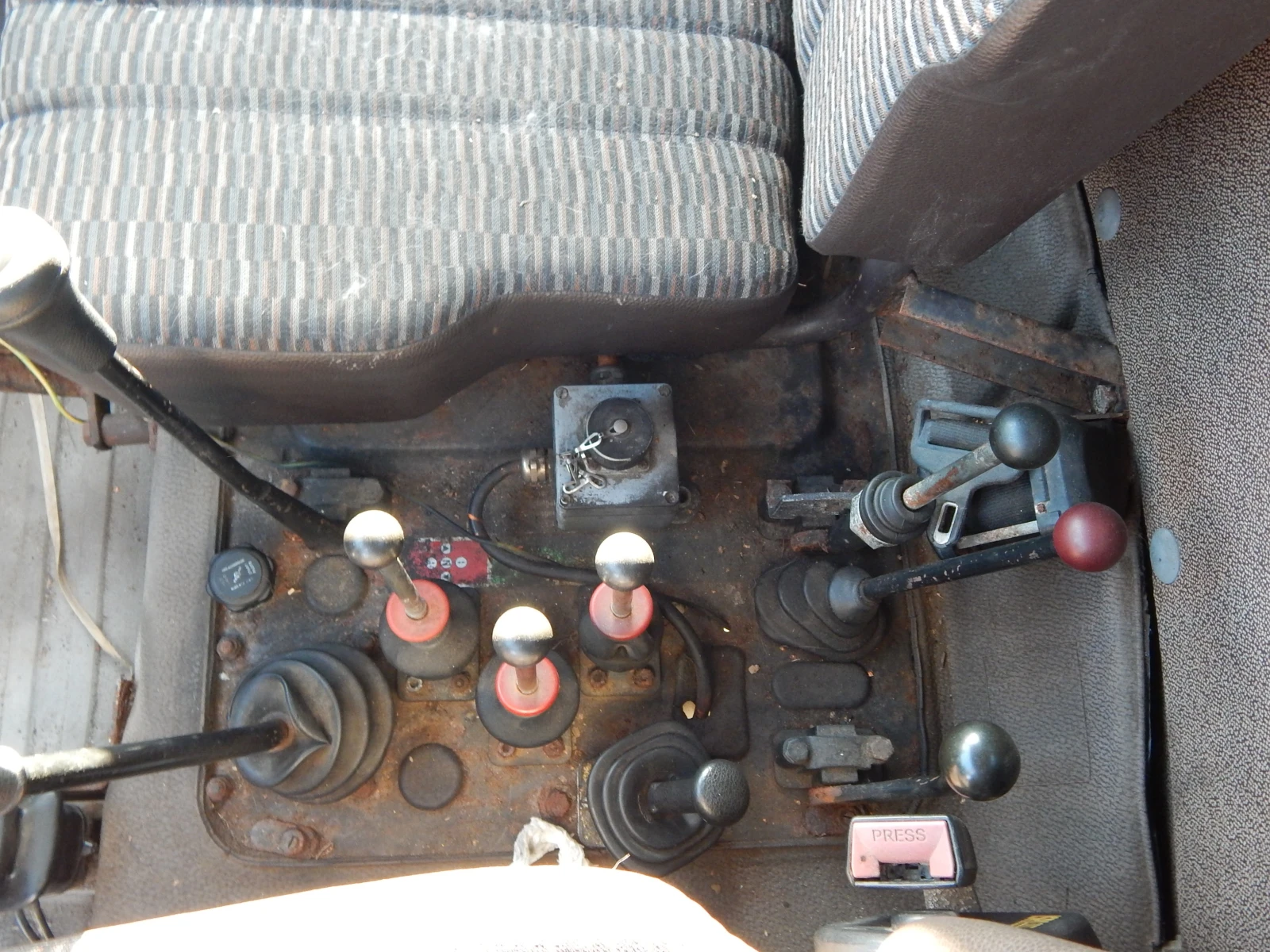 Mercedes-Benz UNIMOG 6.0D | Mobile.bg   15