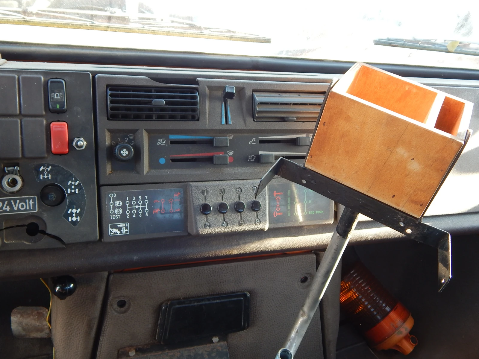 Mercedes-Benz UNIMOG 6.0D | Mobile.bg   14