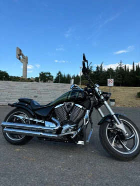     Victory Vegas Kingpin 106 ci