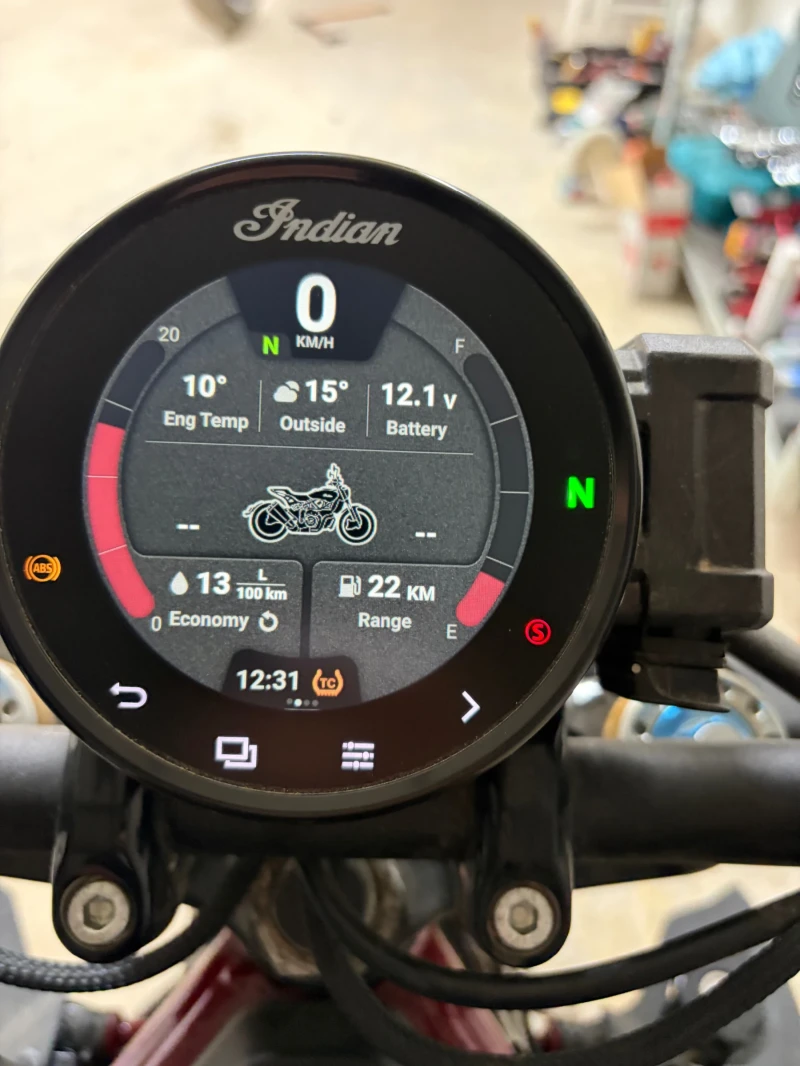 Indian FTR 1200 FTR-R carbon showroom condition , снимка 6 - Мотоциклети и мототехника - 53485473