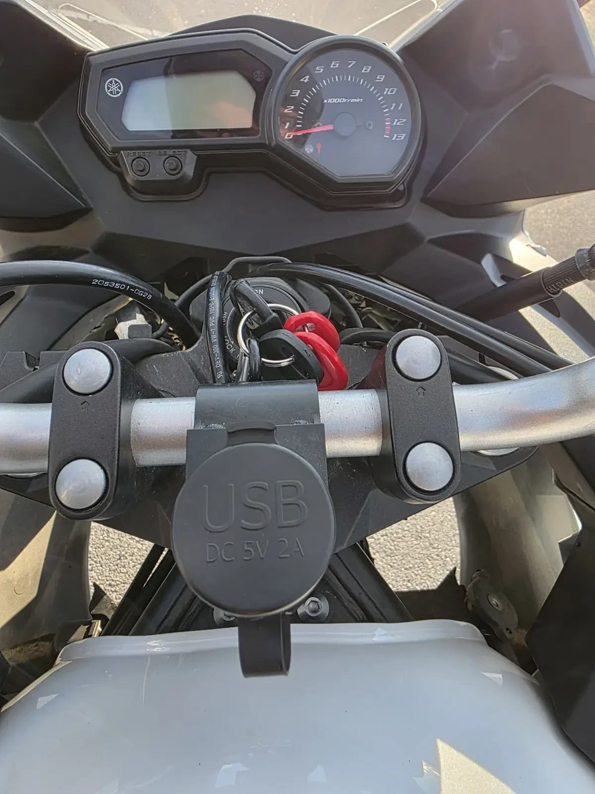 Yamaha XJ6 DIVERSION, снимка 13 - Мотоциклети и мототехника - 53872057