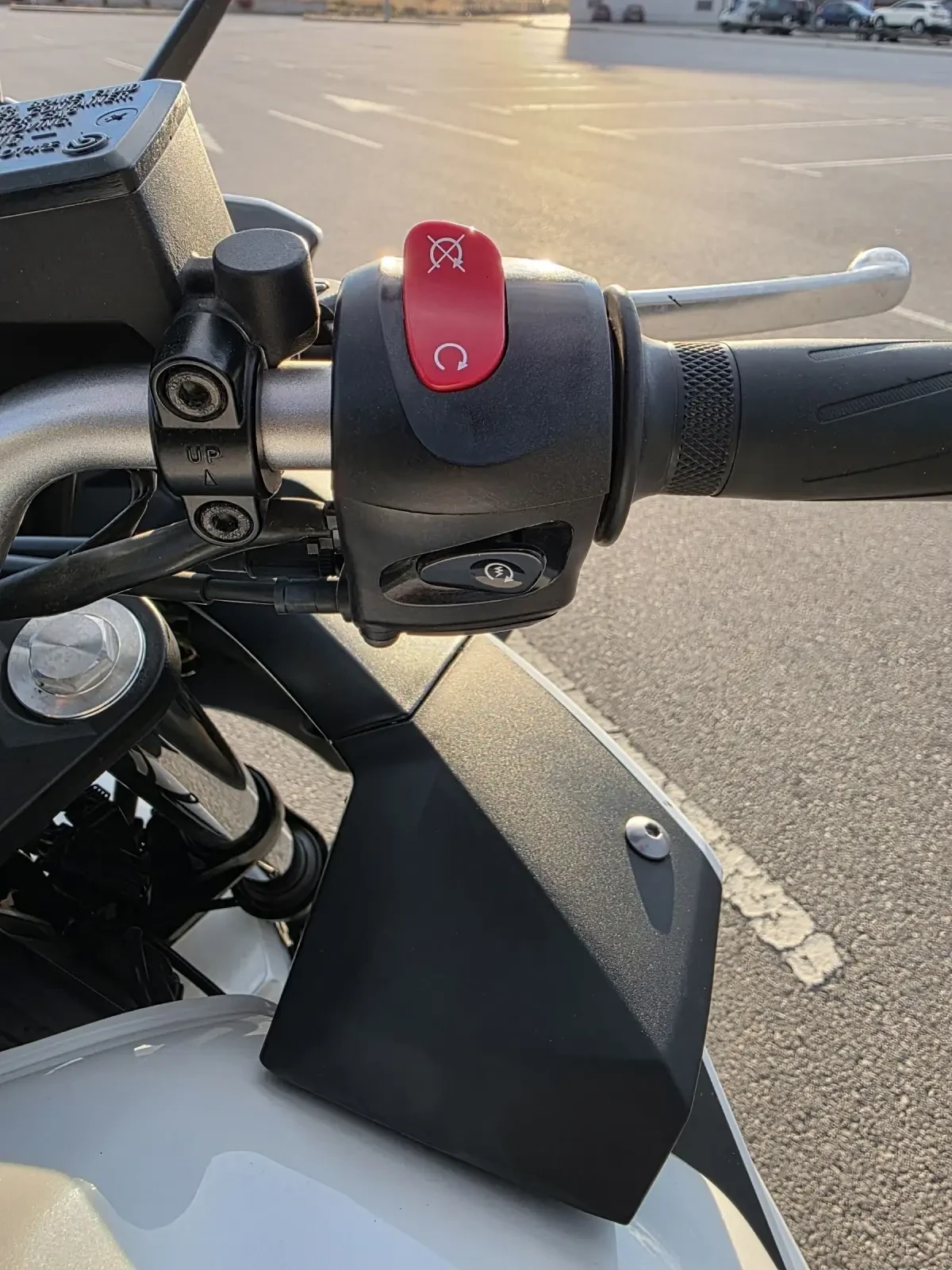 Yamaha XJ6 DIVERSION, снимка 11 - Мотоциклети и мототехника - 53872057