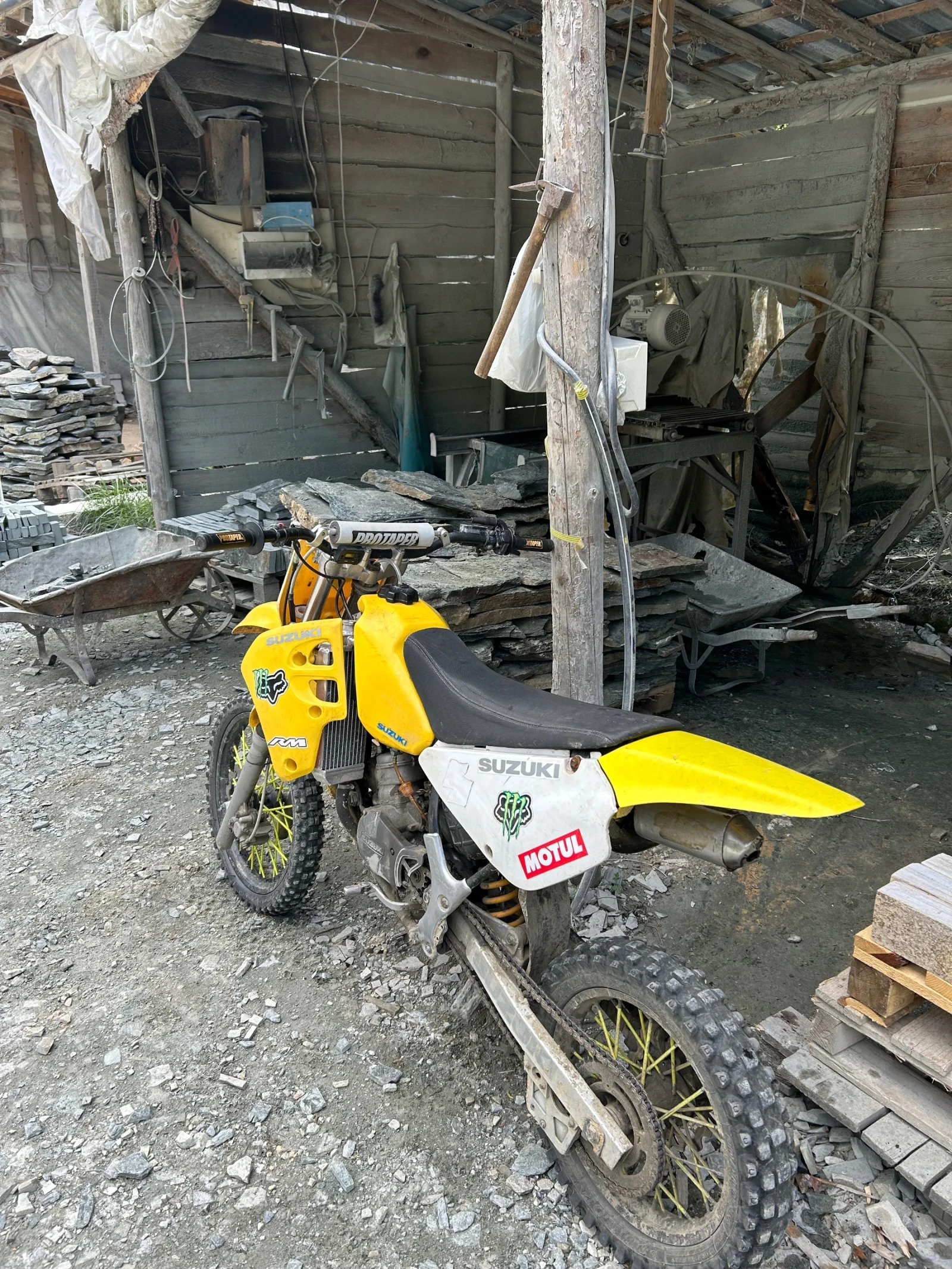 Suzuki Rm | Mobile.bg � ����������� 3
