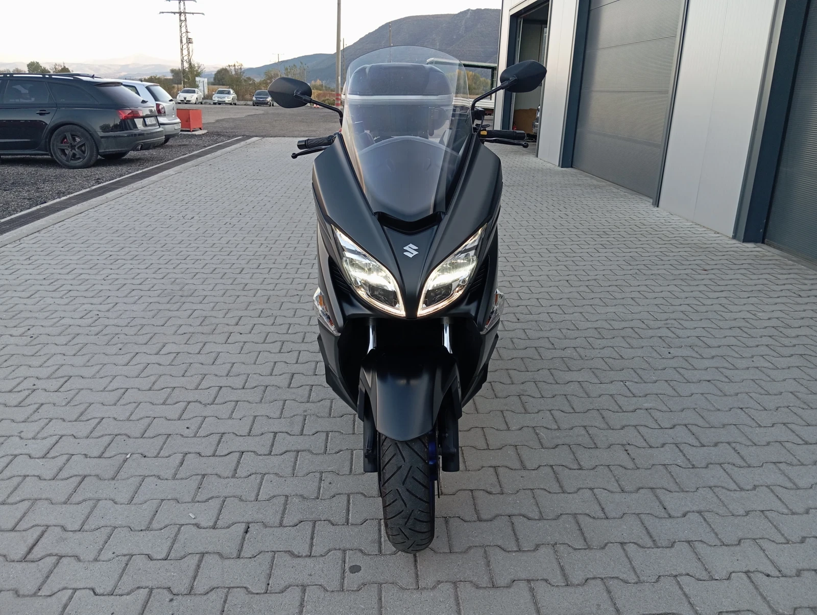 Suzuki Burgman 400i, снимка 2 - Мотоциклети и мототехника - 56568521