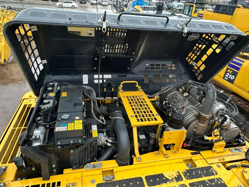 Багер Komatsu PC360LC-11E0 , снимка 7 - Индустриална техника - 52391410