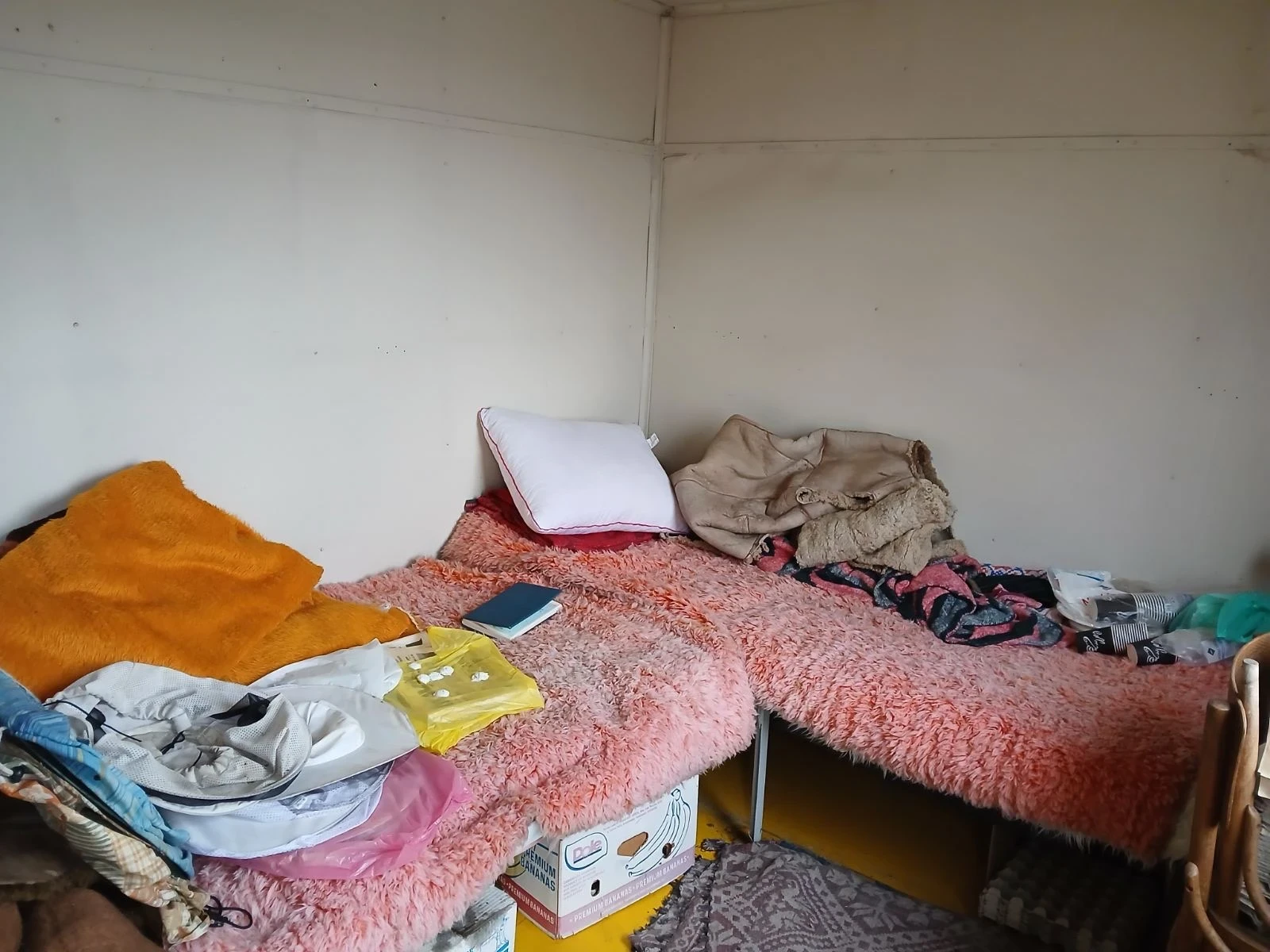 Каравана Други Фургон, снимка 4 - Каравани и кемпери - 53786048