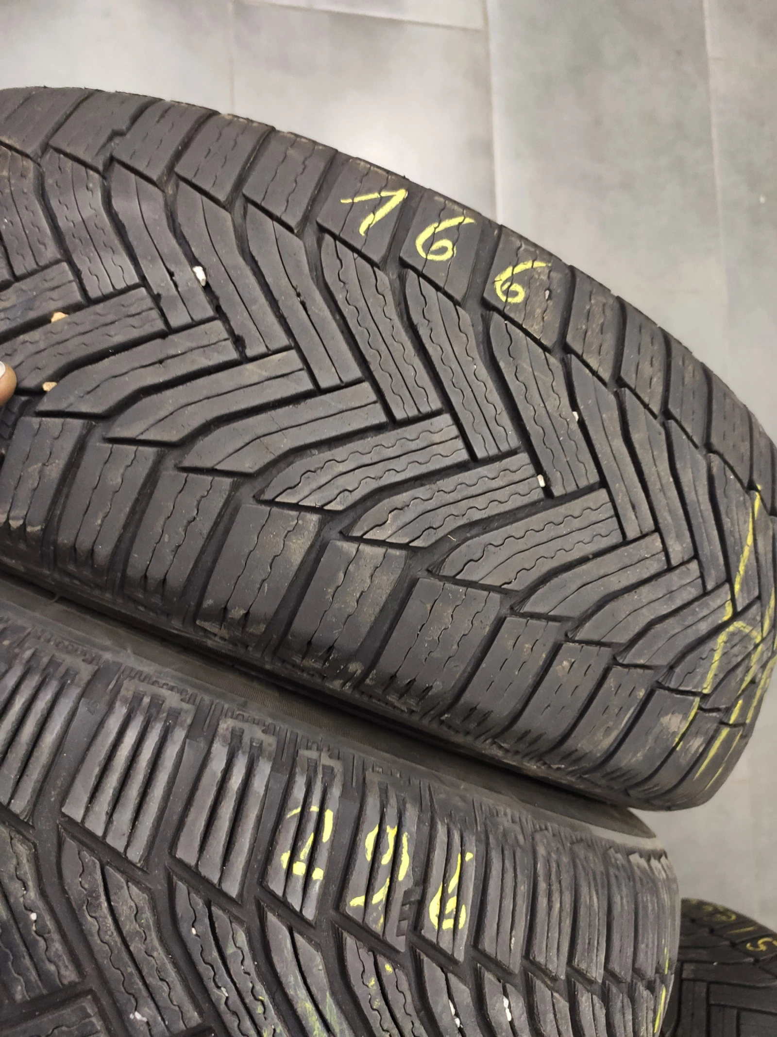  205/55R16 | Mobile.bg   14