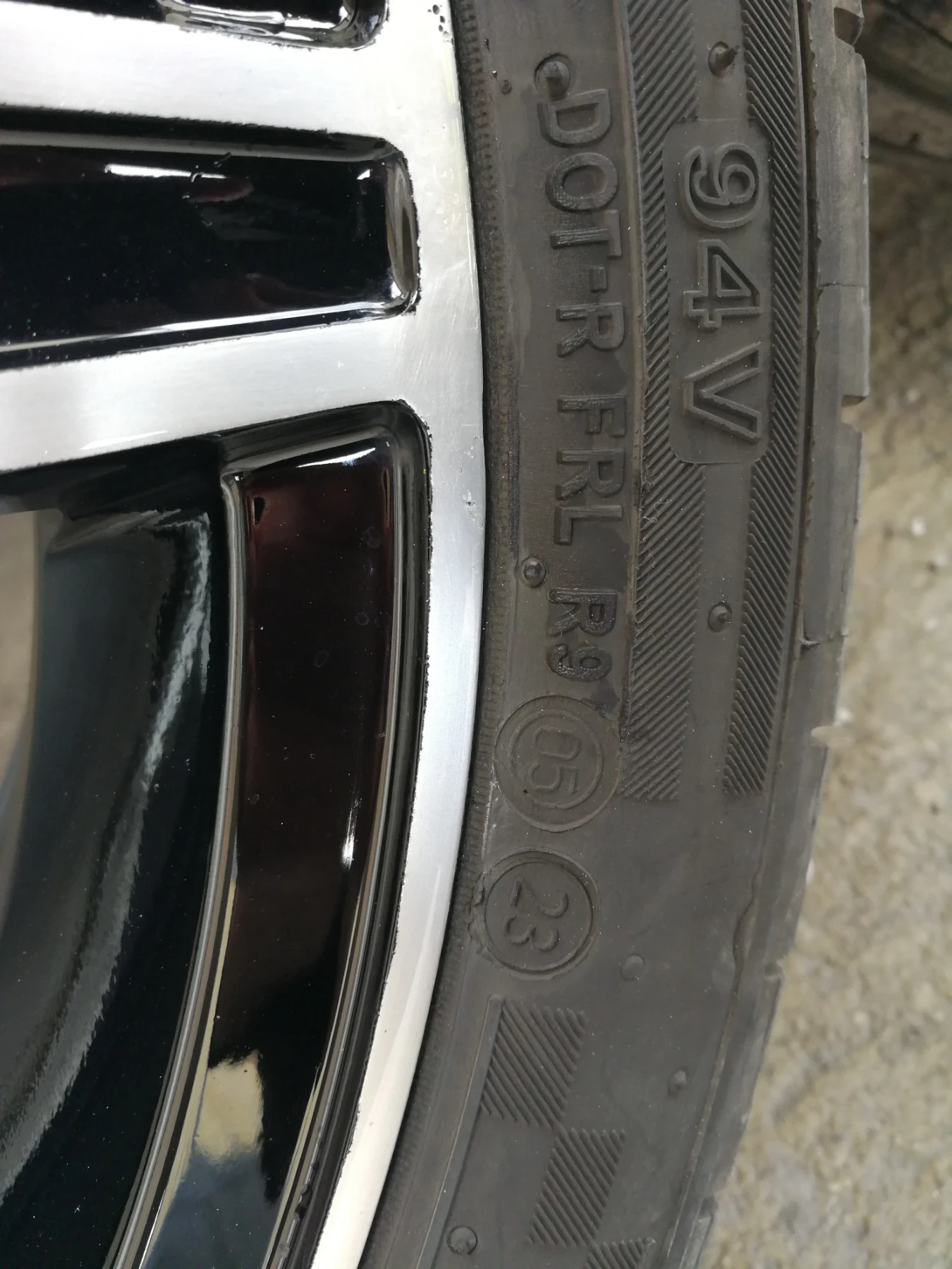    255/35R19  Mercedes-Benz | Mobile.bg   5