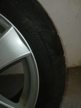 Гуми с джанти Vredestein 205/55R16, снимка 4 - Гуми и джанти - 47550493