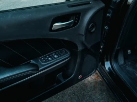Dodge Charger R/T 5.7L Hemi , снимка 13