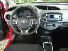 Toyota Yaris 1.5i EURO 6D, снимка 10