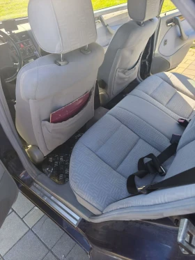 Mercedes-Benz C 220, снимка 12