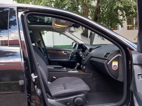 Mercedes-Benz C 220 C220/170кс/Панорама/Подгрев/Андроид/-ОМ646, снимка 9