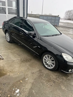 Mercedes-Benz E 220, снимка 8