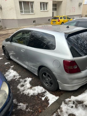 Honda Civic 1.7, снимка 2