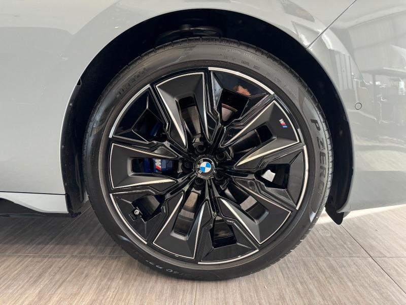 BMW 740 d xDRIVE M-SPORT ПАКЕТ-ШОФЬОР TV MASSAGE E-DOORS, снимка 6 - Автомобили и джипове - 44176628
