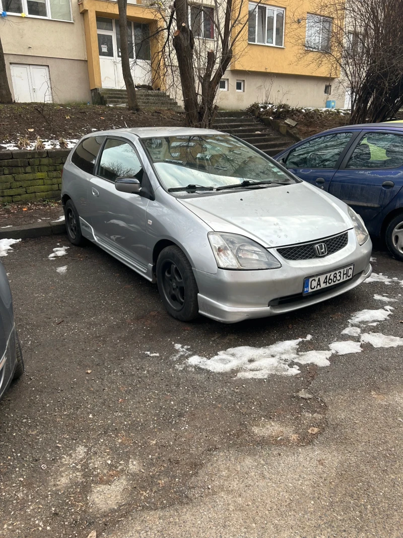 Honda Civic 1.7, снимка 5 - Автомобили и джипове - 48799722