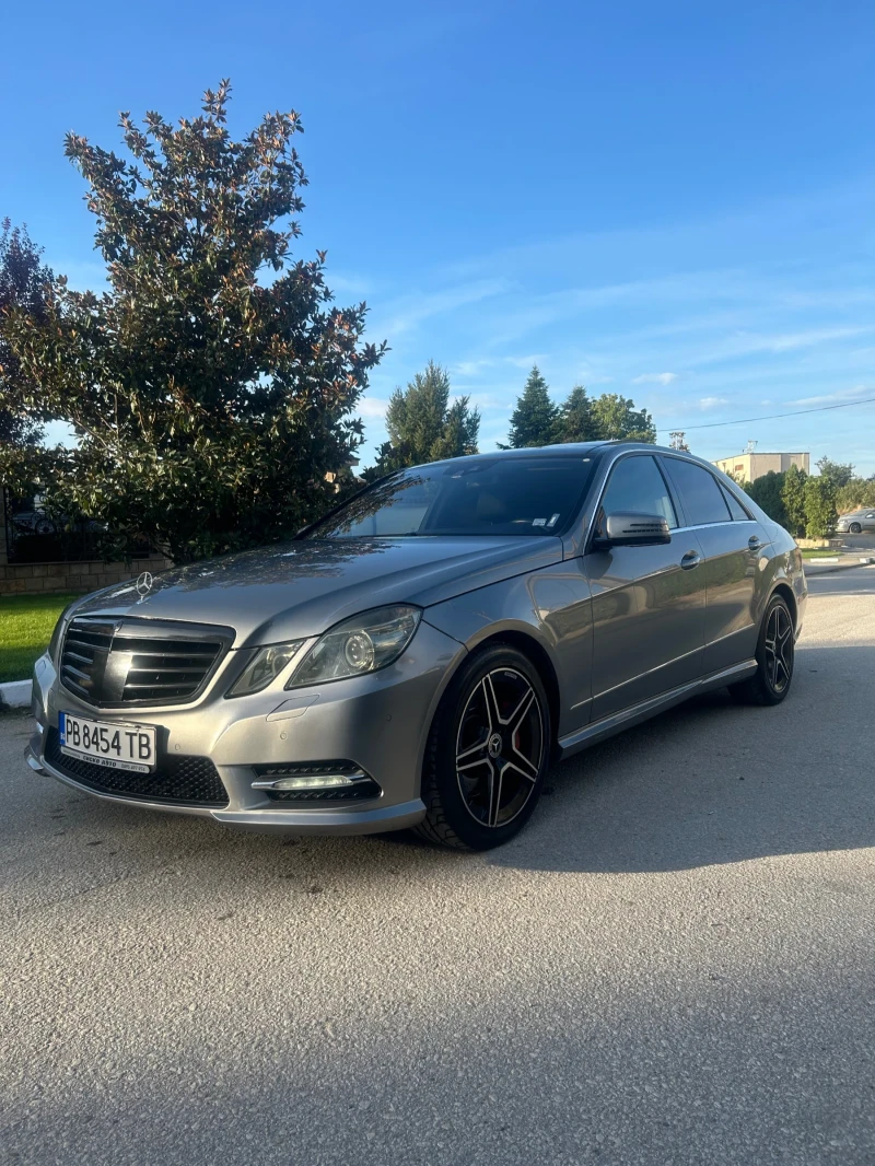Mercedes-Benz E 350, снимка 4 - Автомобили и джипове - 52723328