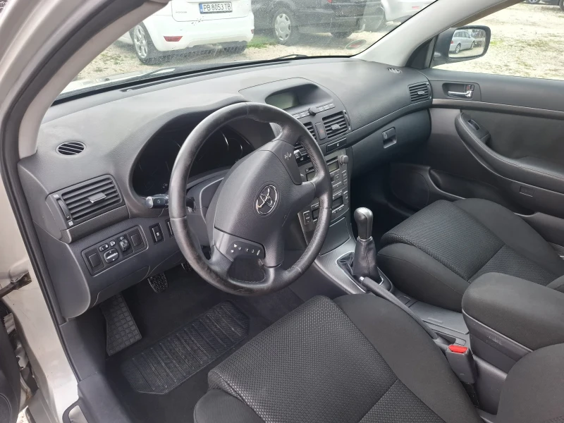 Toyota Avensis 2 0 D4D, 116k.c., снимка 13 - Автомобили и джипове - 52876029