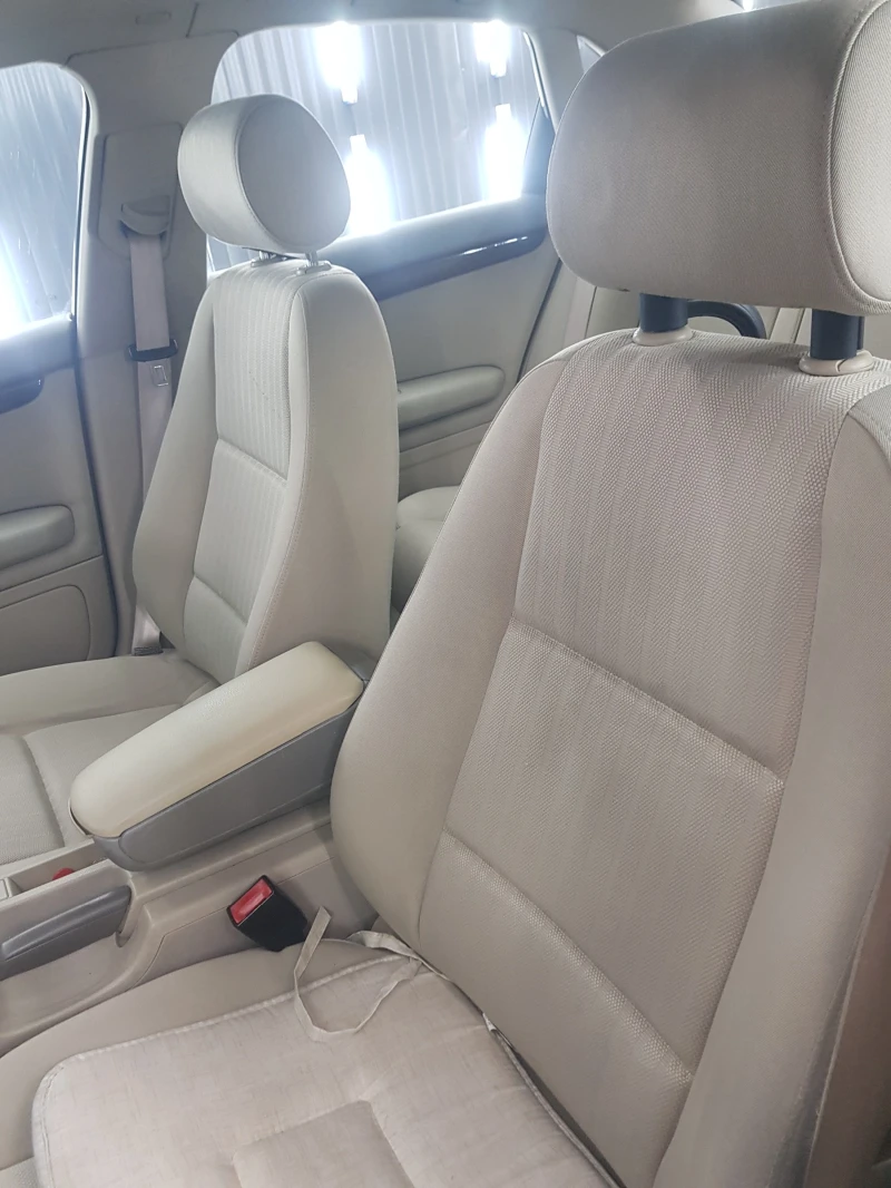 Audi A4 B6, снимка 5 - Автомобили и джипове - 53262006