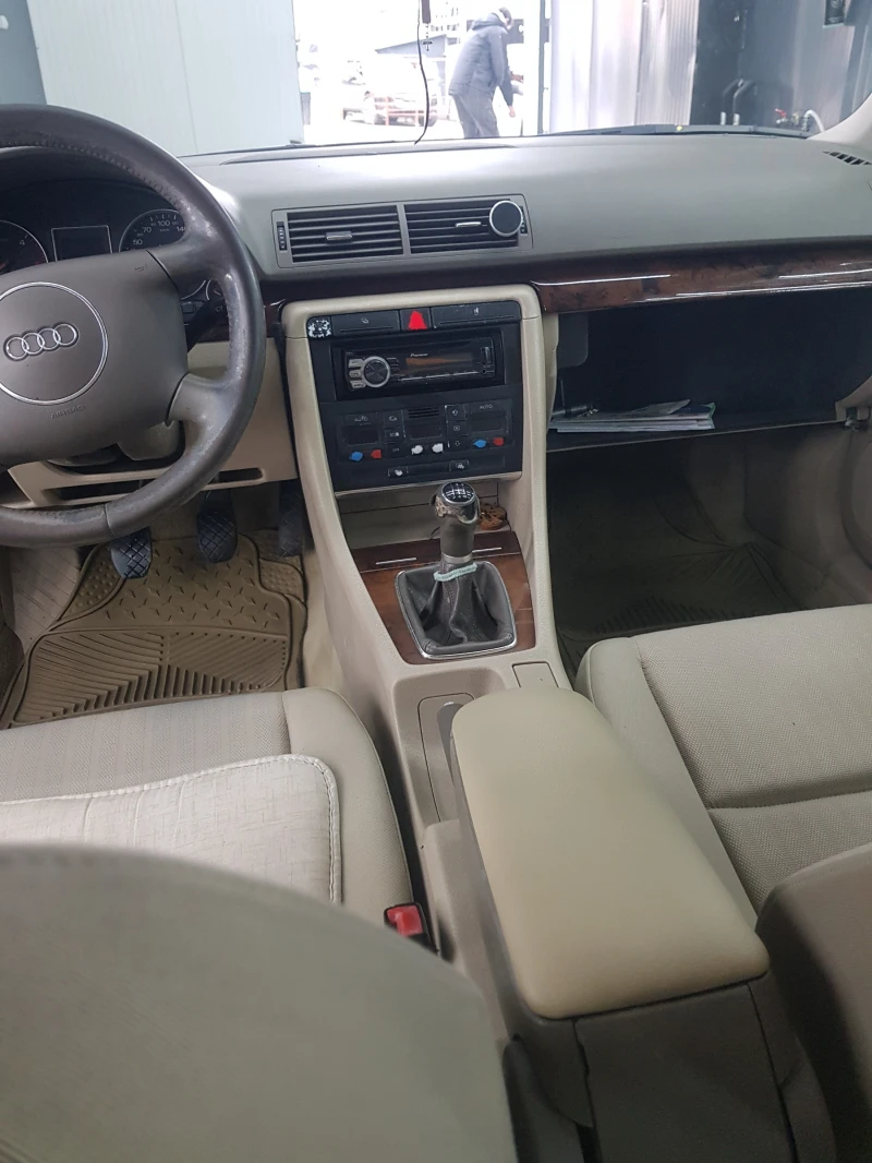 Audi A4 B6, снимка 3 - Автомобили и джипове - 53262006