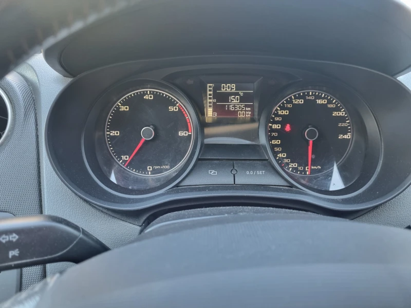 Seat Ibiza TDI, снимка 7 - Автомобили и джипове - 53046597