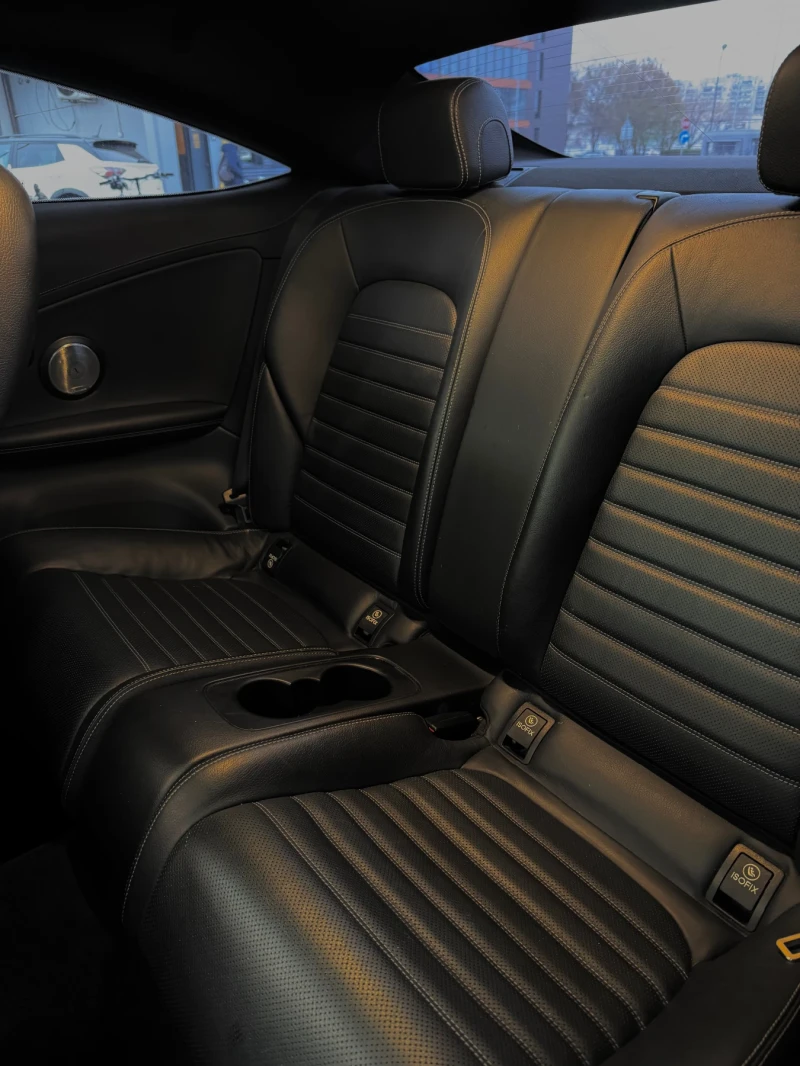 Mercedes-Benz C 300, снимка 10 - Автомобили и джипове - 53462170